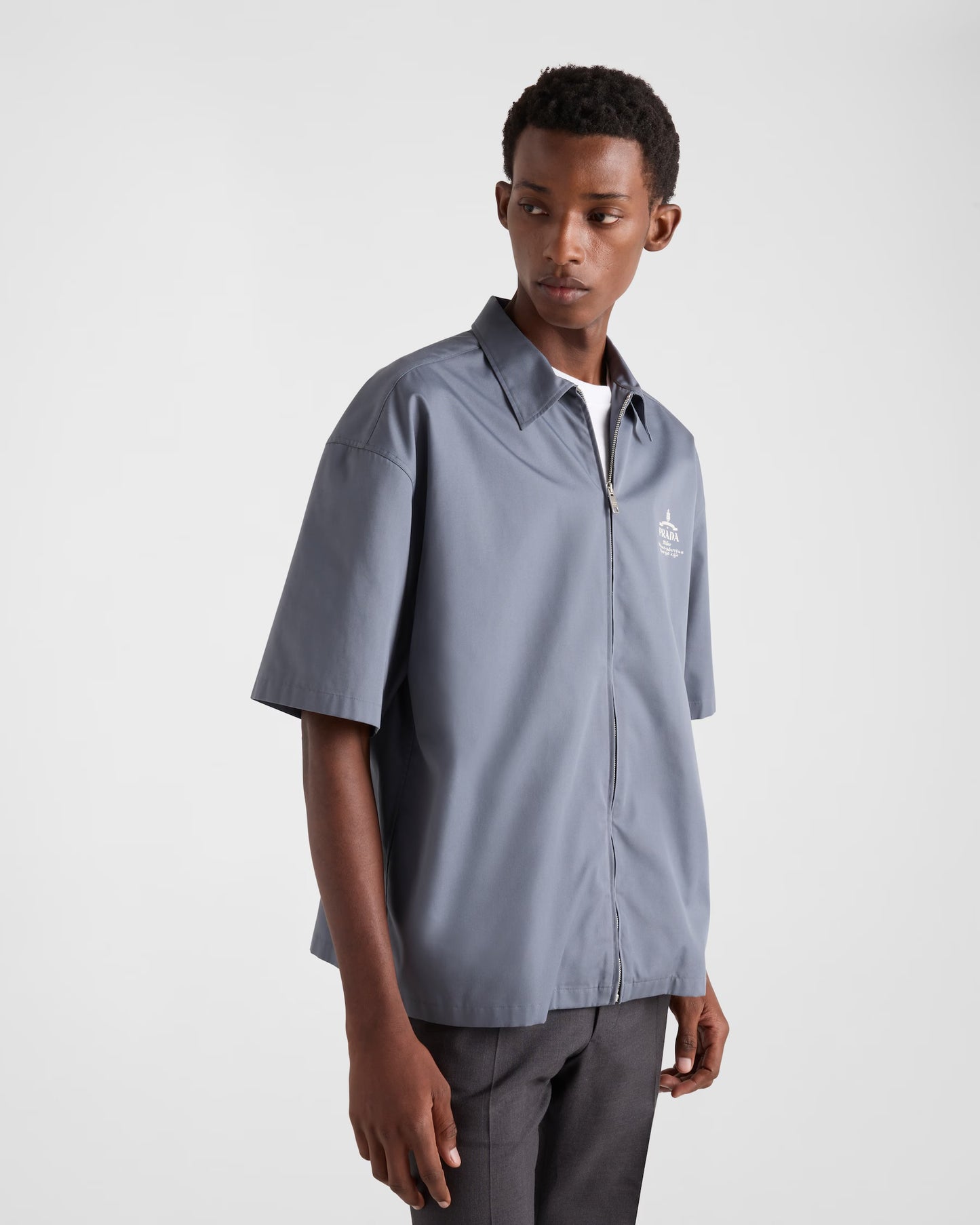 Prada - Chemise à manches courtes en coton technique Bleu Aviateur