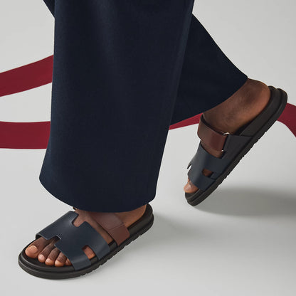 Hermès - Sandales Chypre Marine / Marron Palissandre