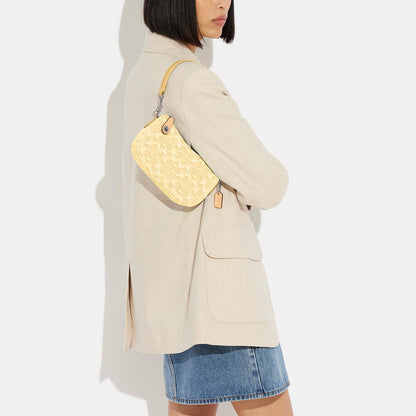 Swinger 20 In Signature Denim