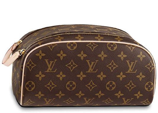 Louis Vuitton Monogram King Size Toiletry Bag (M47528)