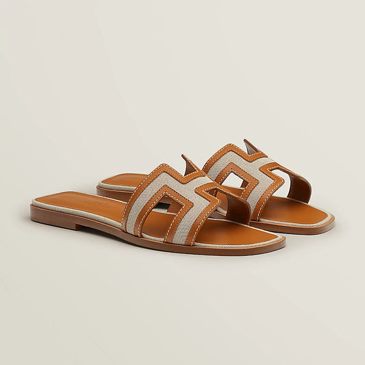 Hermès - Sandales Oran Noisette / Beige doré